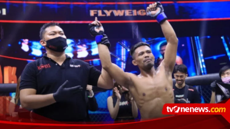 Comeback Manis, Becak Lawu Suwardi Rebut Kembali Sabuk Juara Flyweight OnePride