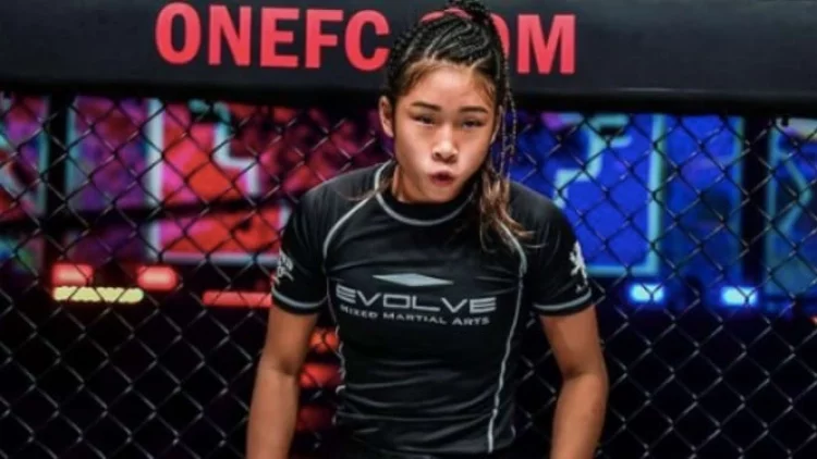 Victoria Lee Petarung Muda MMA Meninggal Dunia