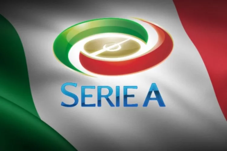 Liga Italia -  Napoli dan AS Roma hanya raup satu poin